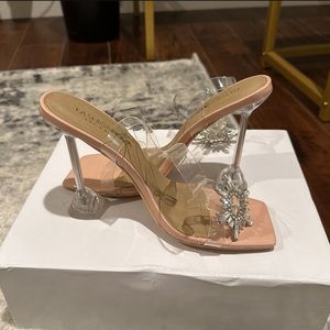 Fashion nova heels 6.5 nude crystal